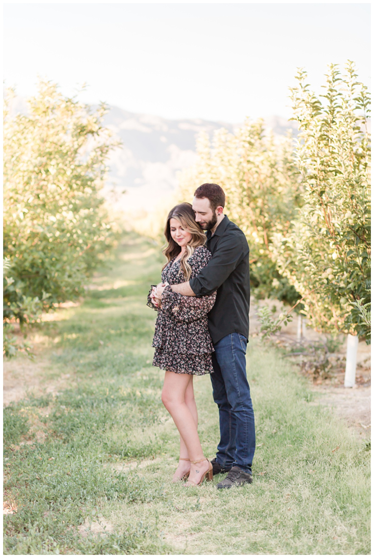 Couple at Gilcrease Orchard Las Vegas