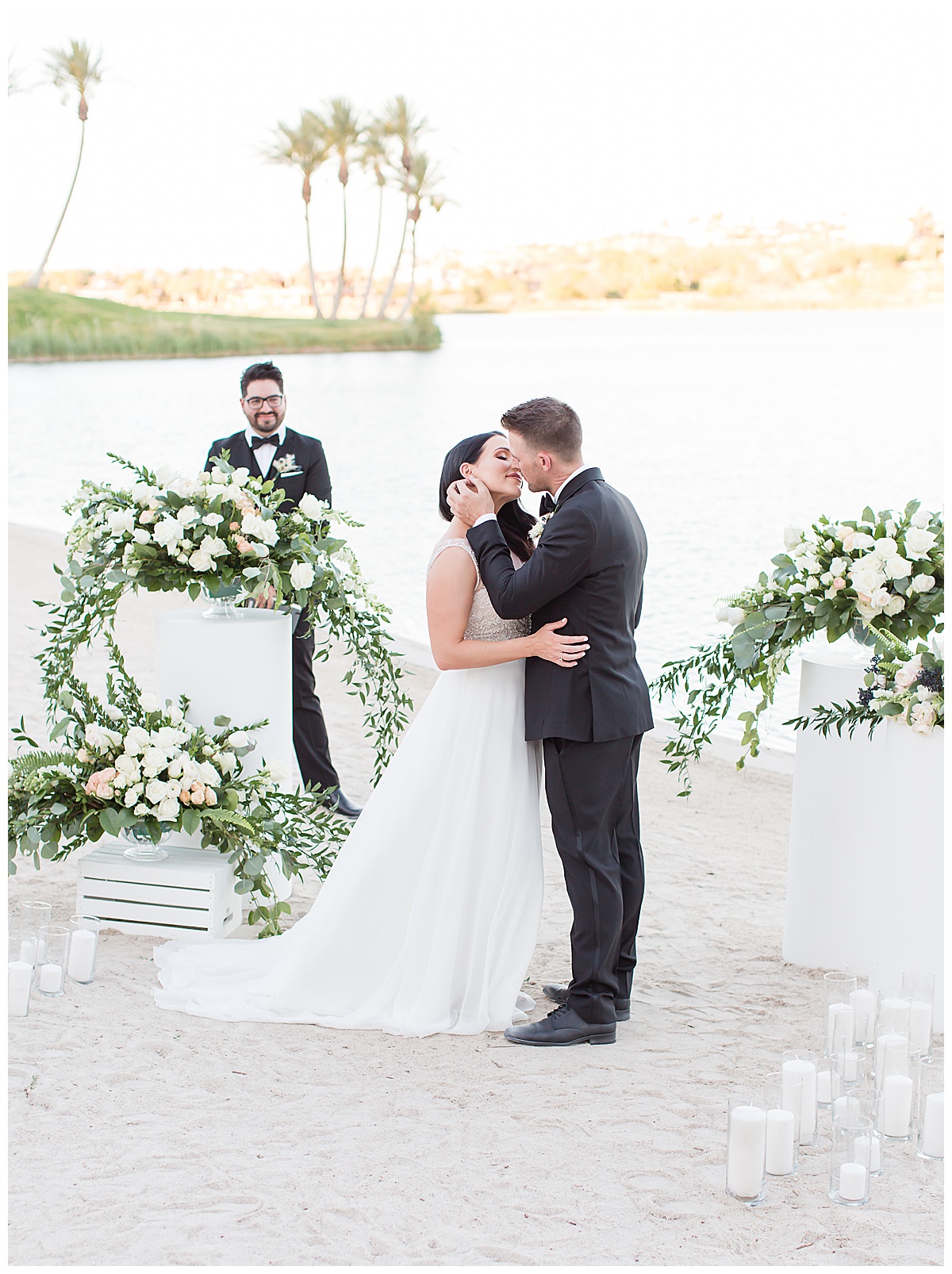 Bride and Groom kissing at Reflection Bay Golf Club 